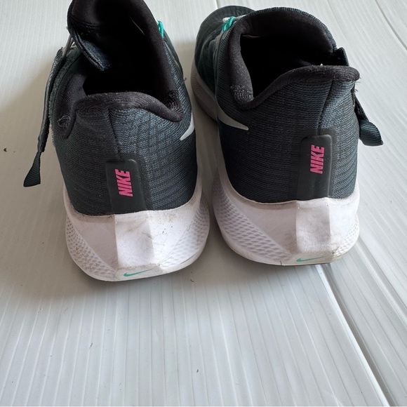 Nike Zoom Pegasus Flyease Teal and Pink Athletic Sneakers size 9.5 - Picture 4 of 11